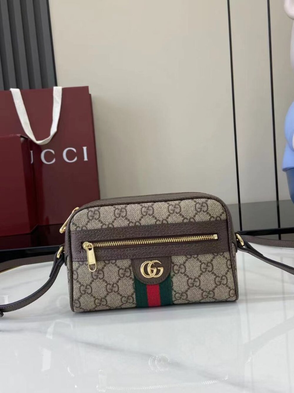Gucci Ophidia GG Supreme Mini Shoulder Bag